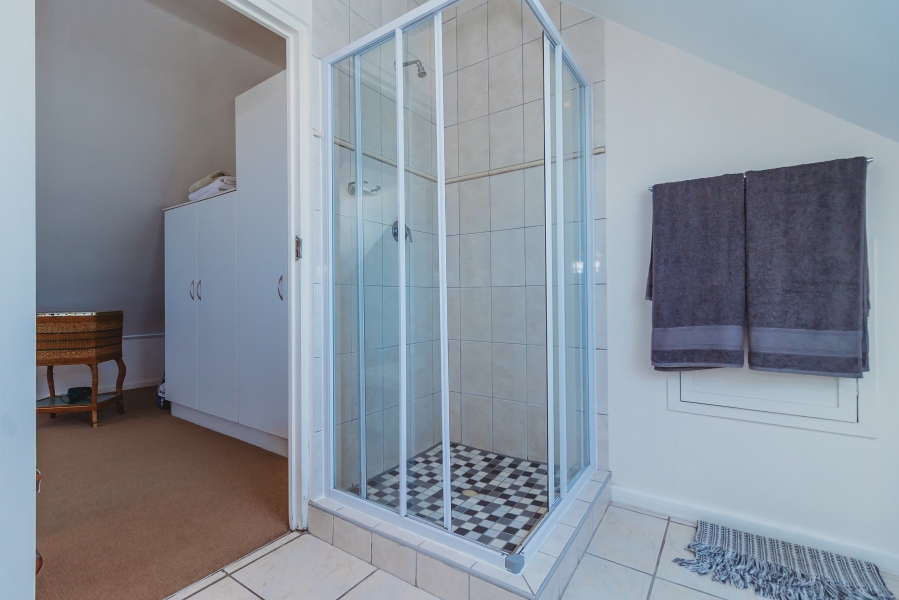 3 Bedroom Property for Sale in Kerriwood Hill Western Cape
